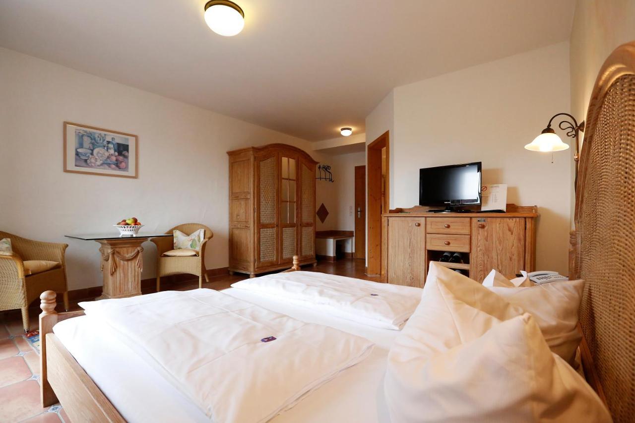 Das Landhotel Weingut Gernert Sankt Martin Buitenkant foto